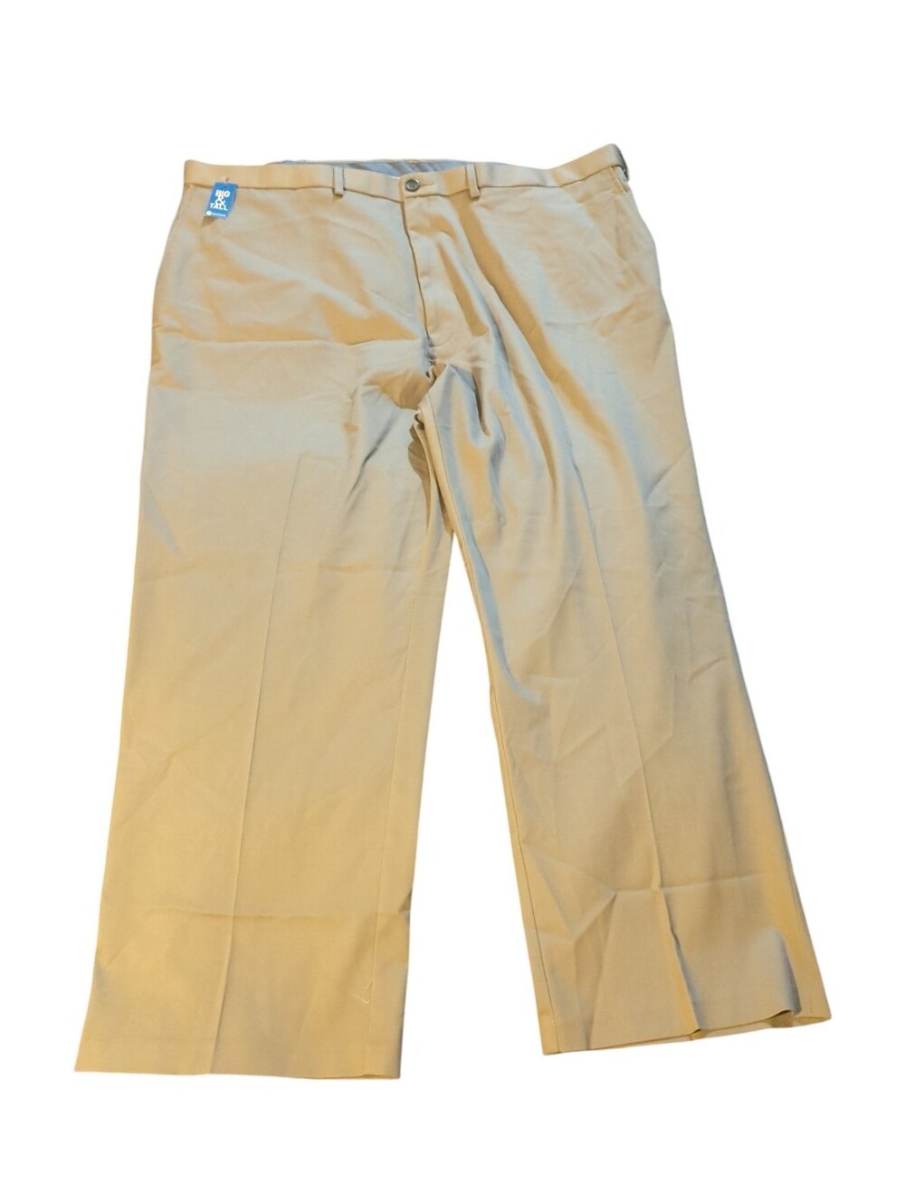 Haggar Clothing Flat Front Classic Fit Premium No Iron Khaki Pants Size 46Wx30L.